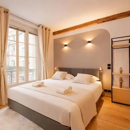Le Marais - Premium For 3 * Париж