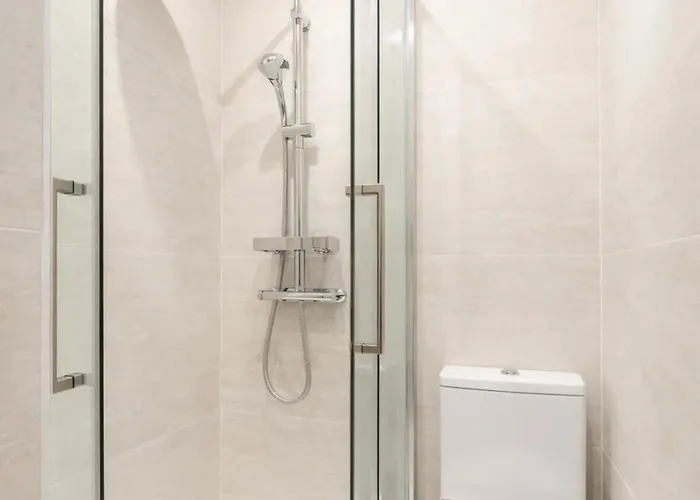 Le Marais - Premium For 3 Париж